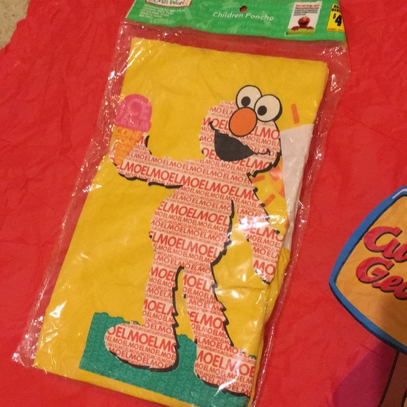 Other - 3 kids character ponchos